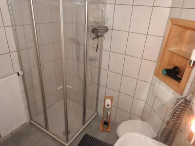 Ein Badezimmer in der Unterkunft Moselweinlaub