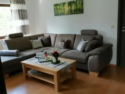 Ein Sitzbereich in der Unterkunft Ferienwohnung Siegel