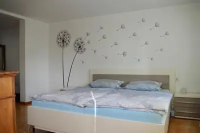 Ein Bett oder Betten in einem Zimmer der Unterkunft Für Liebhaber des Besonderen