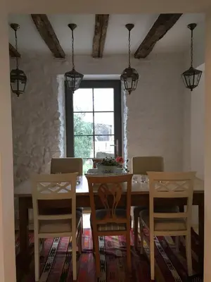 Ein Sitzbereich in der Unterkunft Ferienhaus am Eifelsteig