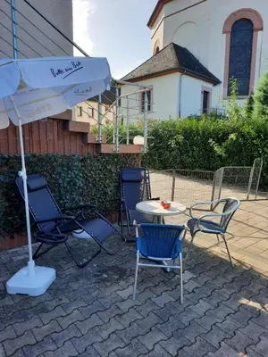 Das Gebäude in dem sich die Ferienwohnung befindet