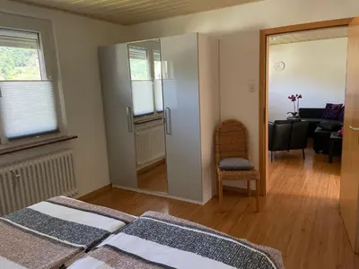 Ein Bett oder Betten in einem Zimmer der Unterkunft Ferienwohnung Dieblich an der Mosel