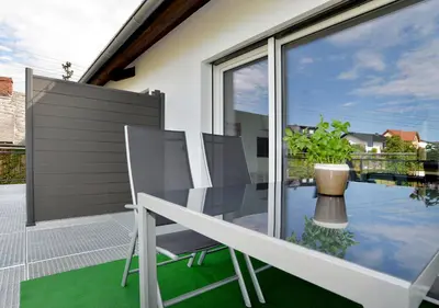 Ein Balkon oder eine Terrasse in der Unterkunft Ferienwohnungen Am Aller-liebsten