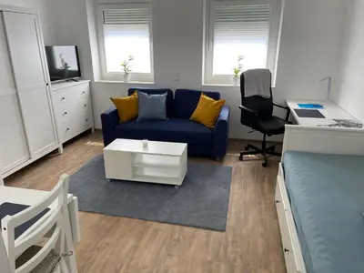 Ein Sitzbereich in der Unterkunft Apartment in Mayen Zentrum nur 100 Meter