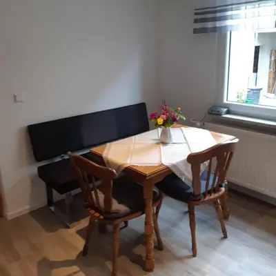 Ein Sitzbereich in der Unterkunft Haus Klara
