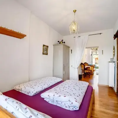 Kristallzimmer - Studio