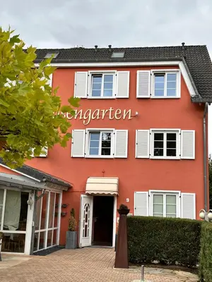 Das Gebäude in dem sich das Hotel befindet