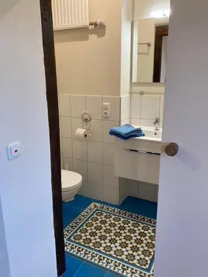 Ein Badezimmer in der Unterkunft Tresorzimmer - Studio