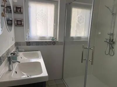 Ein Badezimmer in der Unterkunft Haus Elsternest