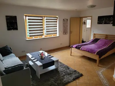 Ein Sitzbereich in der Unterkunft Schöne gemütliche Ferienwohnung im Hunsrück