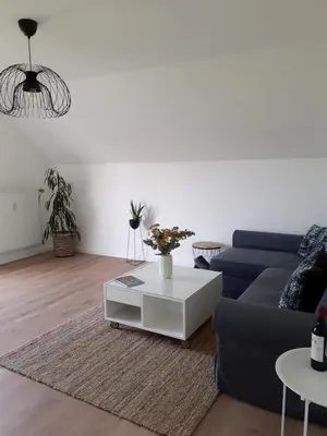 Ein Sitzbereich in der Unterkunft EIFELSTERN-Schöne Ferienwohnung mit Balkon
