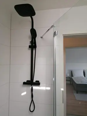 Ein Badezimmer in der Unterkunft EIFELSTERN-Schöne Ferienwohnung mit Balkon