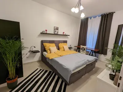 Ein Bett oder Betten in einem Zimmer der Unterkunft Schönes Apartment im Zentrum von Koblenz
