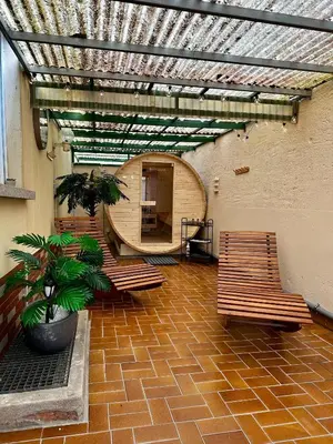 Ein Sitzbereich in der Unterkunft Chill Out Area, Sauna & Wirlpool, grandiose Aussicht, Smart TV, große Terasse, Zentrum nah