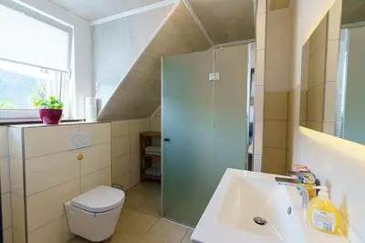 Ein Badezimmer in der Unterkunft Ferienwohnung Bergblick
