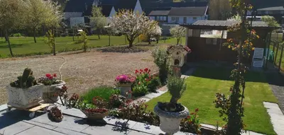 Ein Garten an der Unterkunft Silvia Hüls