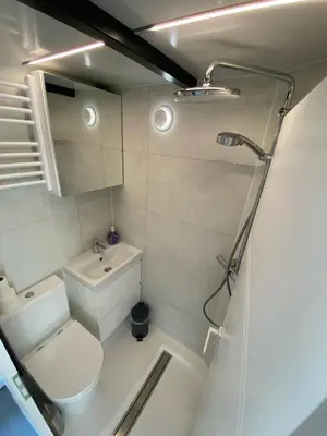 Ein Badezimmer in der Unterkunft Moselcube