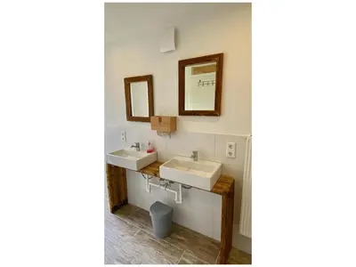 Ein Badezimmer in der Unterkunft Alte Mühle Börfink