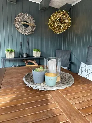 Ein Sitzbereich in der Unterkunft Ferienhaus Goldstück wohnen im Weinberg