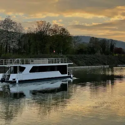 KL Moselboote - Hausboot Niara