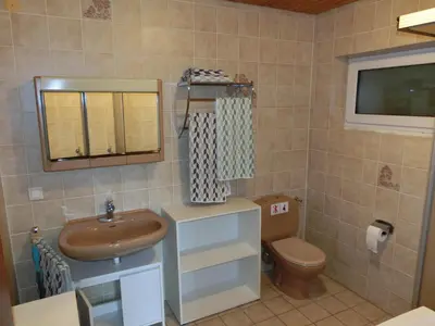 Ein Badezimmer in der Unterkunft Einliegerwohnung in Stromberg-Schindeldorf