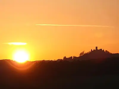 Blick auf den Sonnenuntergang/Sonnenaufgang von der Pension aus oder aus der Nähe