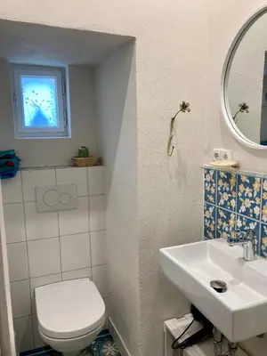 Ein Badezimmer in der Unterkunft wohnen auf dem Weingut - klein und fein - Wengertssube