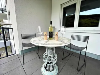 Getränke in der Unterkunft Villa Moselufer, Aussicht auf Burg Cochem und Mosel, Barrierefrei , Balkon