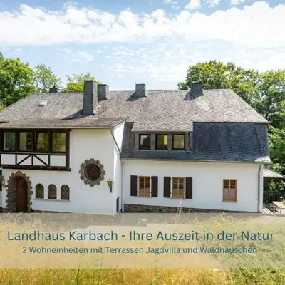 Landhaus Karbach mit Gartensauna und Hot Tub