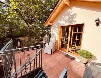Ein Balkon oder eine Terrasse in der Unterkunft Echternacher Hof - Moselloft
