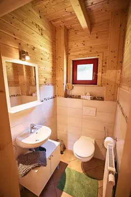 Ein Badezimmer in der Unterkunft EifelGlückVII