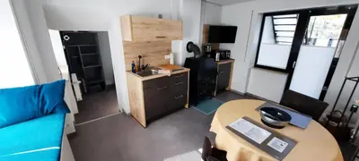 Küche/Küchenzeile in der Unterkunft Hochwertiges Apartment mit 3 Räumen und Terrasse statt Hotelzimmer - Festung zu Ketghe, Nähe Koblenz