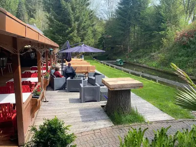 Ein Garten an der Unterkunft Hotel-Restaurant Theis-Muehle