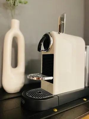 Kaffee-/Teezubehör in der Unterkunft Klassen Stay - Exklusive Apartments am HBF - Küche, Netflix