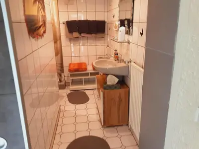 Ein Badezimmer in der Unterkunft Zum Goldenen Tal