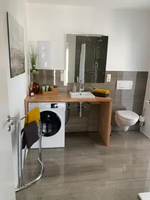 Ein Badezimmer in der Unterkunft Eifel24, neues und barrierefreies Appartement mit Terrasse