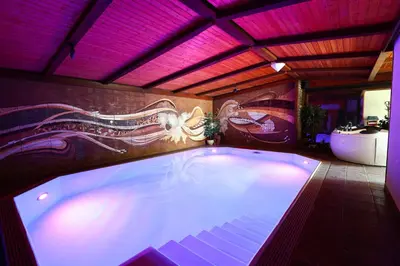 Grundriss der Unterkunft Ferienhaus mit Schwimmbad, Whirlpool & Sauna am Nürburgring