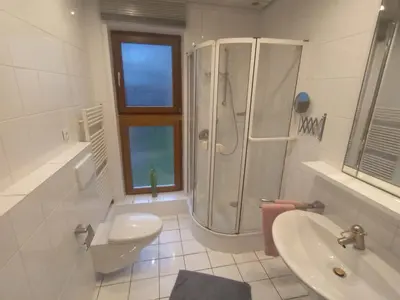 Ein Badezimmer in der Unterkunft Adenauer Cottage