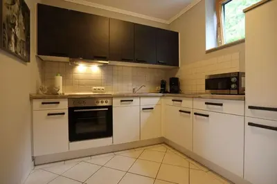 Küche/Küchenzeile in der Unterkunft charmante Erdgeschosswohnung in Daun