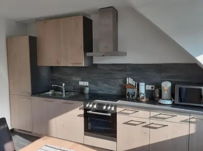 Küche/Küchenzeile in der Unterkunft Ferienwohnung Ganz Oben, Stadtmitte Hermeskeil