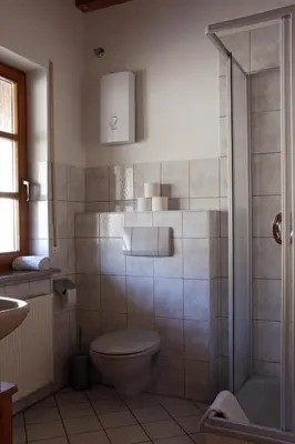 Ein Badezimmer in der Unterkunft Weingut -1869- Brunnenhof