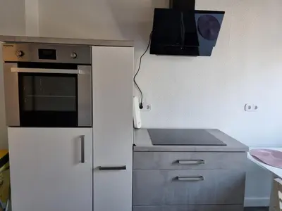 Küche/Küchenzeile in der Unterkunft MacFeWo - Komplette Ferienwohnung im Stadtkern von Mayen