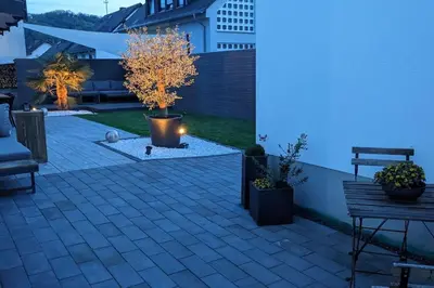 Ein Garten an der Unterkunft Mosel19 - Moderne, hochwertige Ferienwohnung
