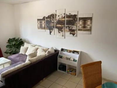 Ein Sitzbereich in der Unterkunft Gemütliche Ferienwohnung auf dem Land