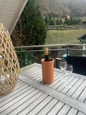 Ein allgemeiner Bergblick oder ein Berglick von der Ferienwohnung aus