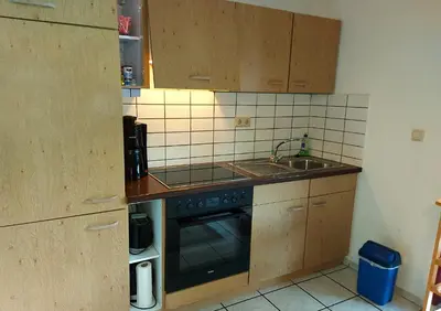 Küche/Küchenzeile in der Unterkunft Ferienwohnung „Schwalbennest“ Reil/Mosel