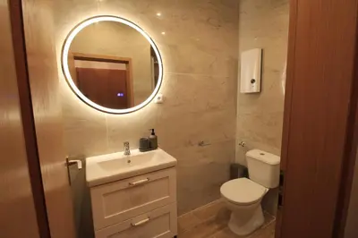 Ein Badezimmer in der Unterkunft Zimmer AsiaDreieck Pension
