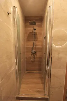 Ein Badezimmer in der Unterkunft Zimmer AsiaDreieck Pension