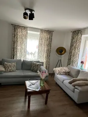 Ein Sitzbereich in der Unterkunft Ferienwohnung Traumzeit