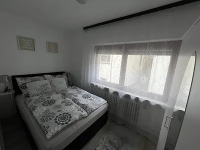 Ein Bett oder Betten in einem Zimmer der Unterkunft 3 Zimmer Ferienwohnung Denis